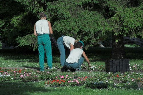 Payment and invoice arrangement for garden work